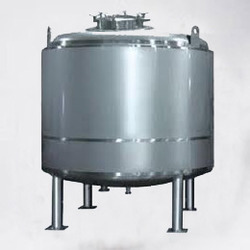 Manufacturers Exporters and Wholesale Suppliers of Distilled Water Storage Tank Mumbai Maharashtra